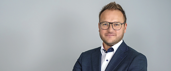 Dr. Philipp Schön - CEO RAYLASE Dr. Philipp Schön - CEO RAYLASE