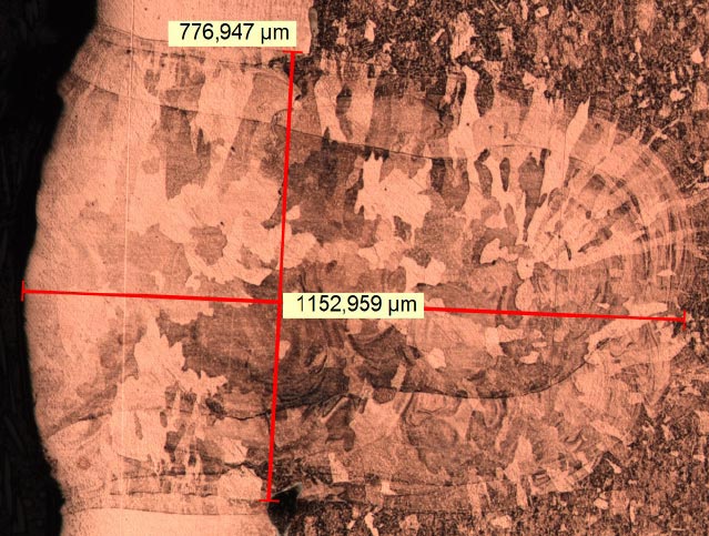 Schweißmikroskopische Aufnahme 1500 W; 2500 mm/min. mit Argon-Gas