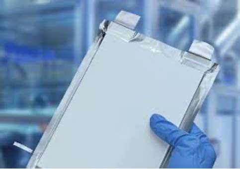 Pouch cells with contact tabs